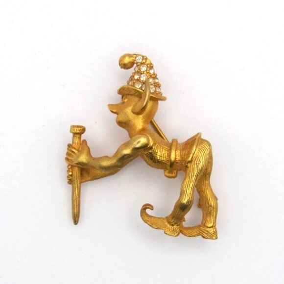 Vintage Elves Gold Tone Rhinestone with Hammer and Nail Brooch Set by Geno Ltd - Picture 3 of 16